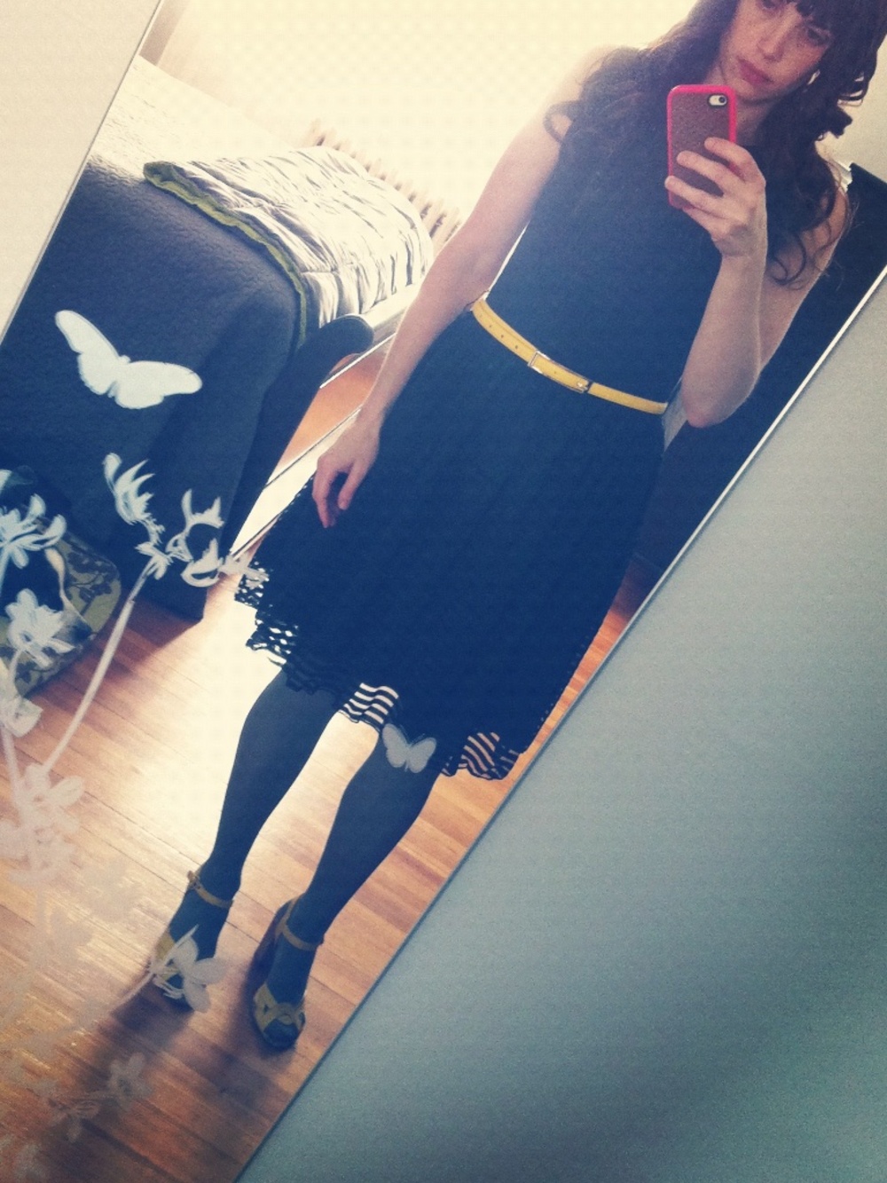 VFish little black dress size small